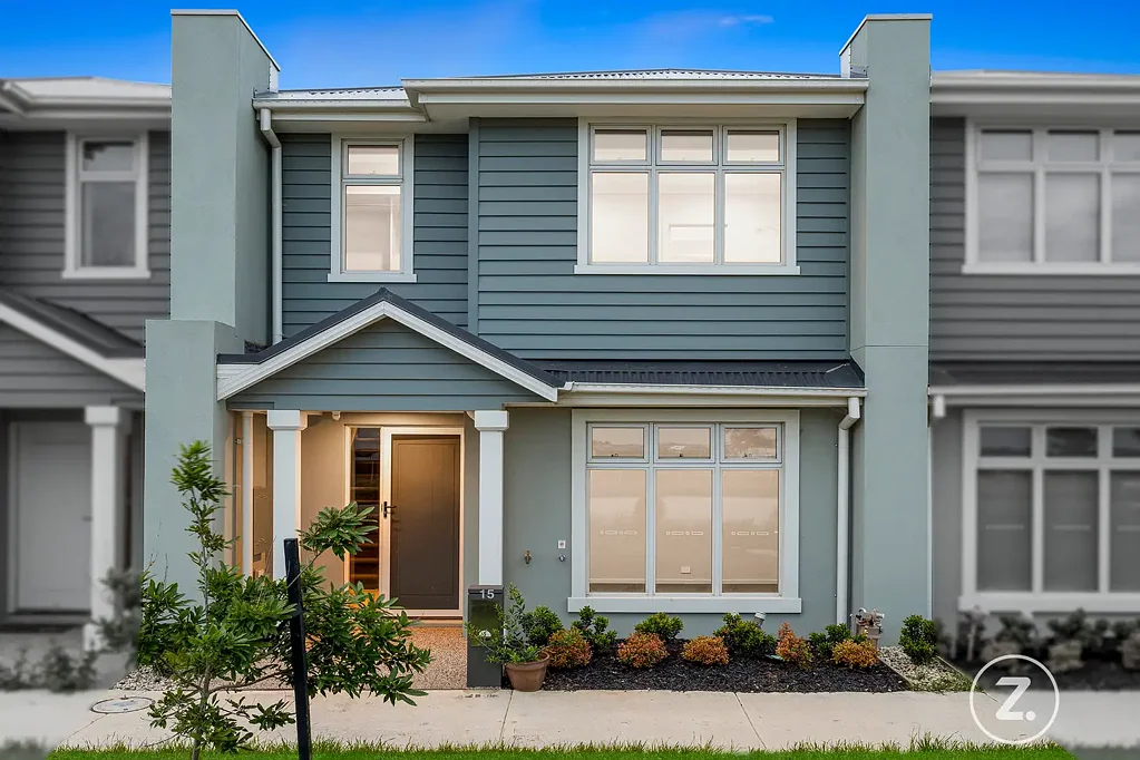 15 Image Walk, Clyde North, VIC 3978