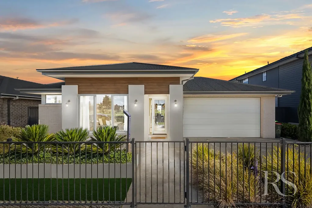 191 Honour Avenue, Clyde North, VIC 3978, 4 Schlafzimmer, 2 Badezimmer, House