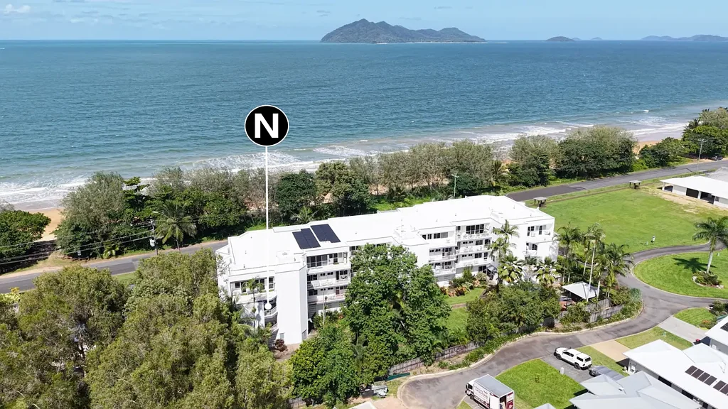 Wongaling Beach 2Phòng ngủ Beachfront Ulysses Apartment with Ocean & Island Views