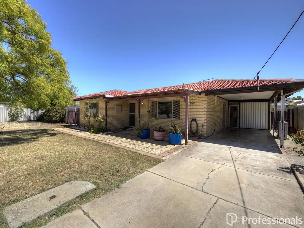 Forrestfield 3ਬੈੱਡਰੂਮ Immaculate Home + R25/40 Zoning!!!!