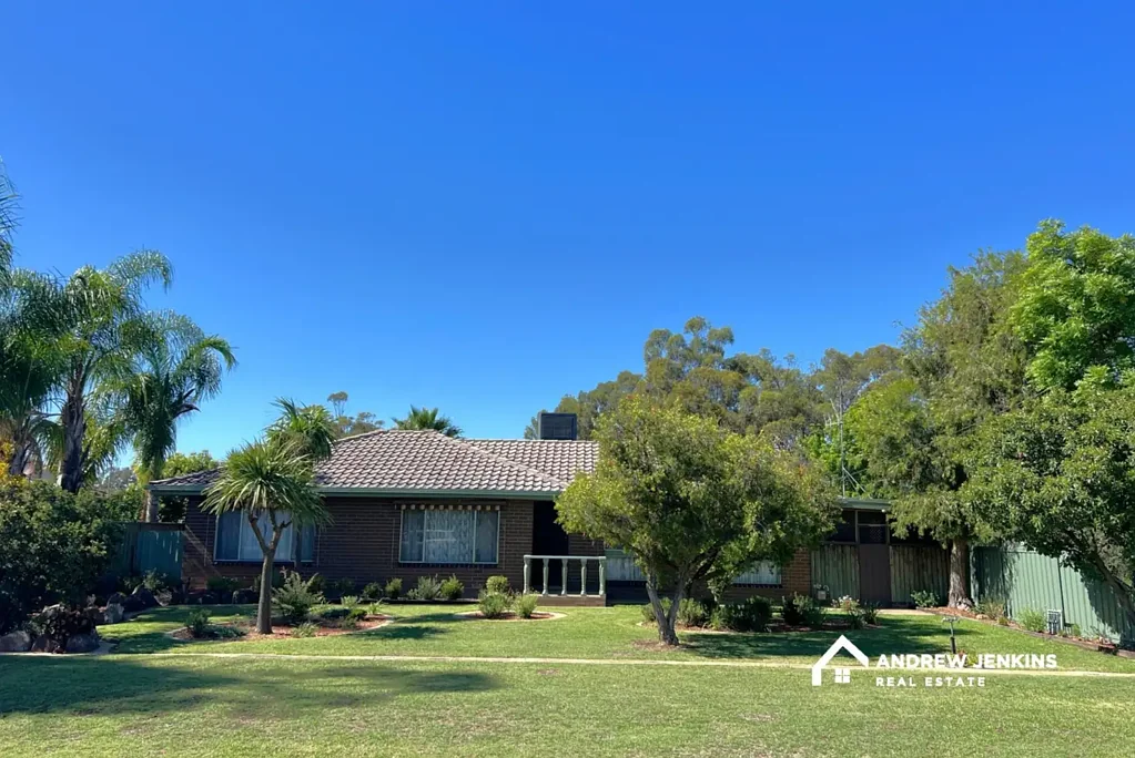Strathmerton 4ห้องนอน Immaculate 4-Bedroom Home with Exceptional Shedding & Outdoor Living