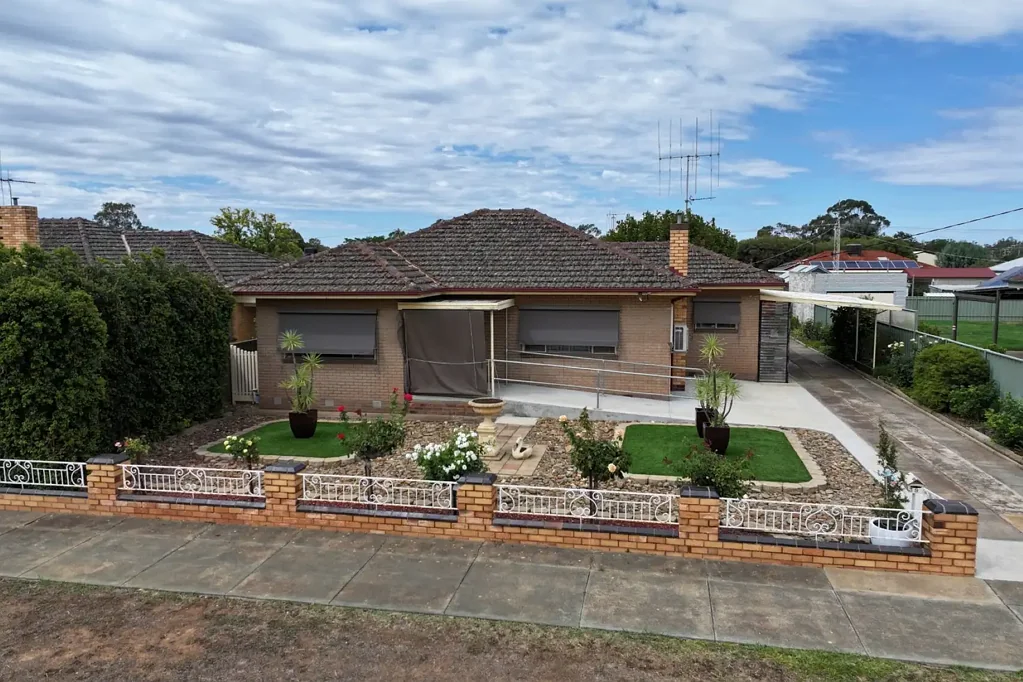 39 Hopetoun Street, Rochester, VIC 3561