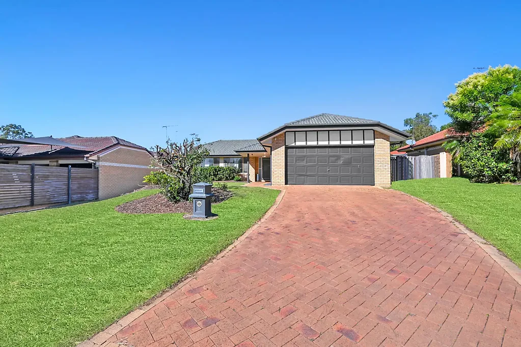 Beautifully Renovated 3-Bedroom Family Home in Parkwood