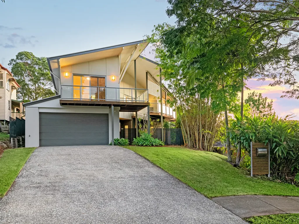 65 Dove Tree Crescent, Sinnamon Park, QLD 4073