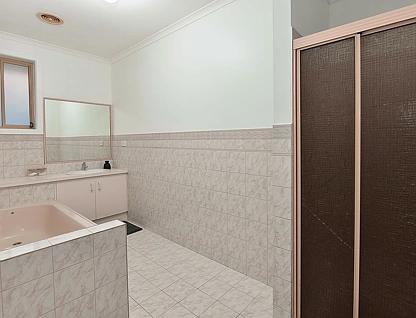 39A Bowes Ave, Airport West, North Melbourne, 3房, 1浴, Unit