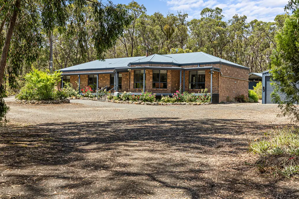 83 Haddon-Preston Hill Road, Haddon, VIC 3351
