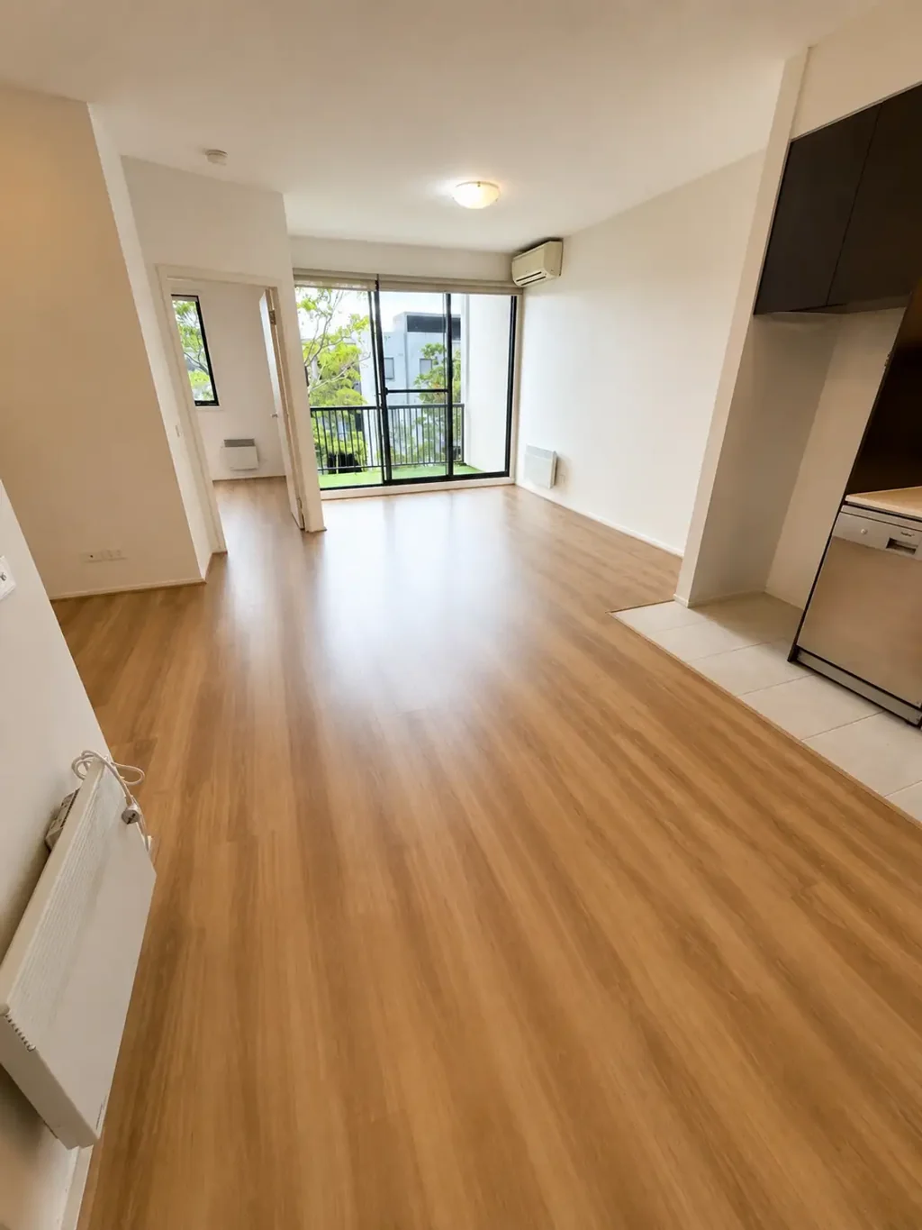 Kensington 1Zimmer North Facing, Vacant, Entry Level Home