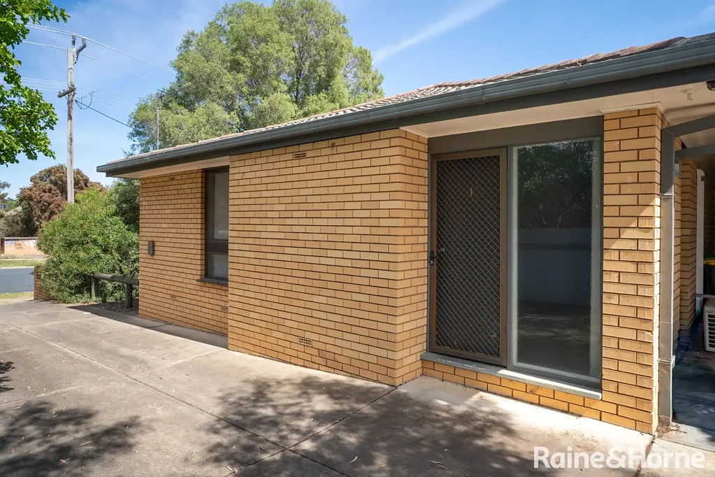 Cozy, Convenient & Practical Living
