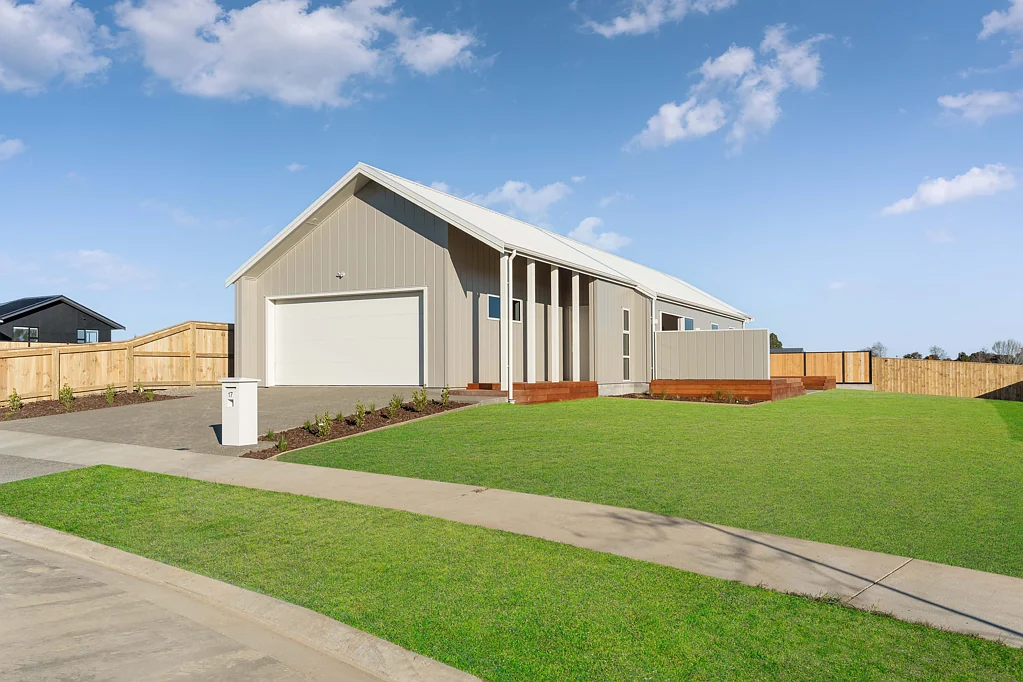 Masterton 3房  Brand New in Cashmere Oaks! BEO $1,099,500