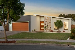 39 Surfrider Place, Mudjimba