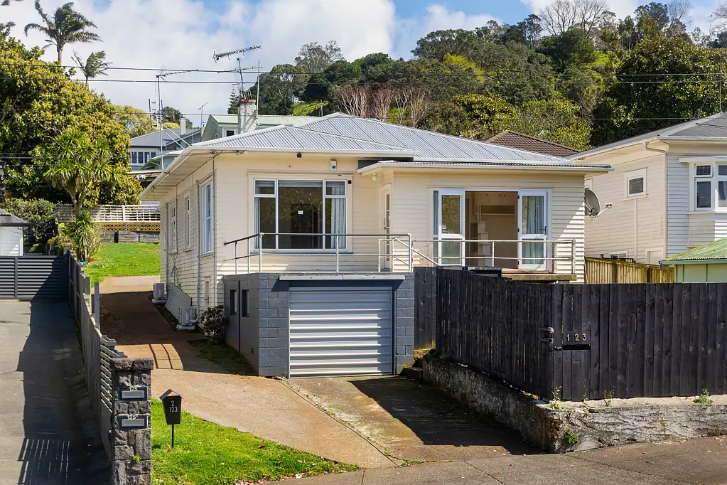 Mount Albert 3房  Versatile Property with Endless Potential