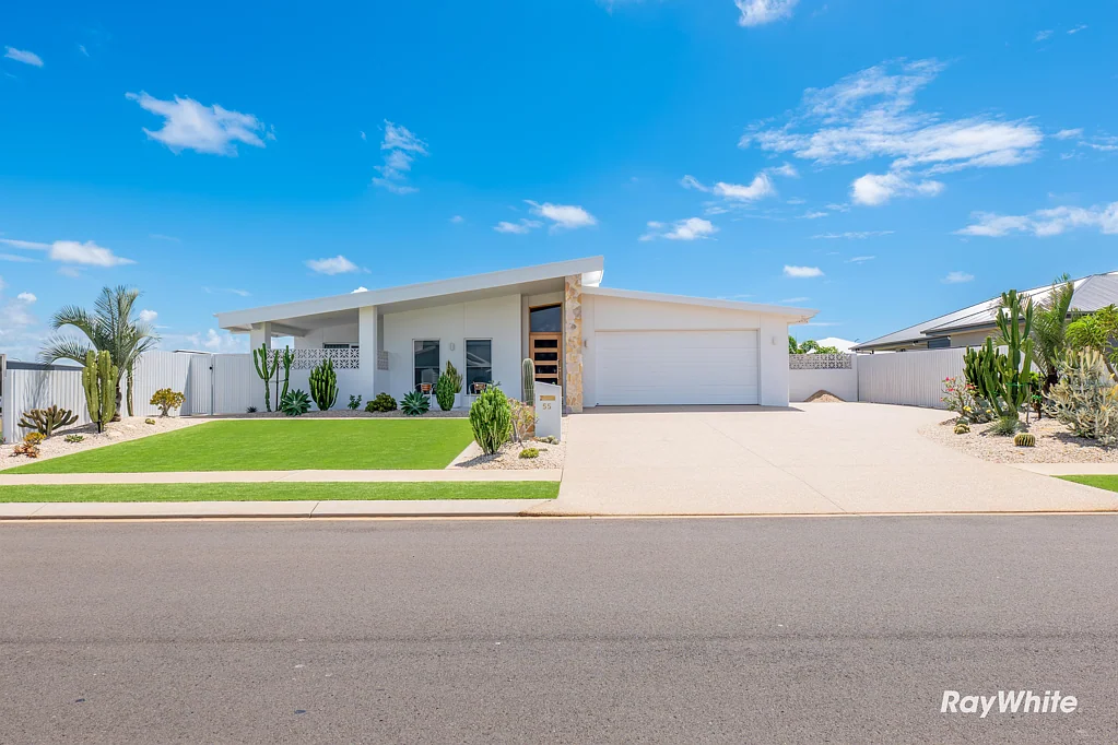 Bargara 4ਬੈੱਡਰੂਮ PALM SPRINGS INSPIRED LUXURY HOME!