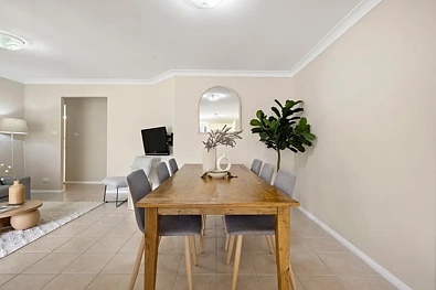 27 Albatross Avenue, Cameron Park, NSW 2285, 4房, 1浴, House