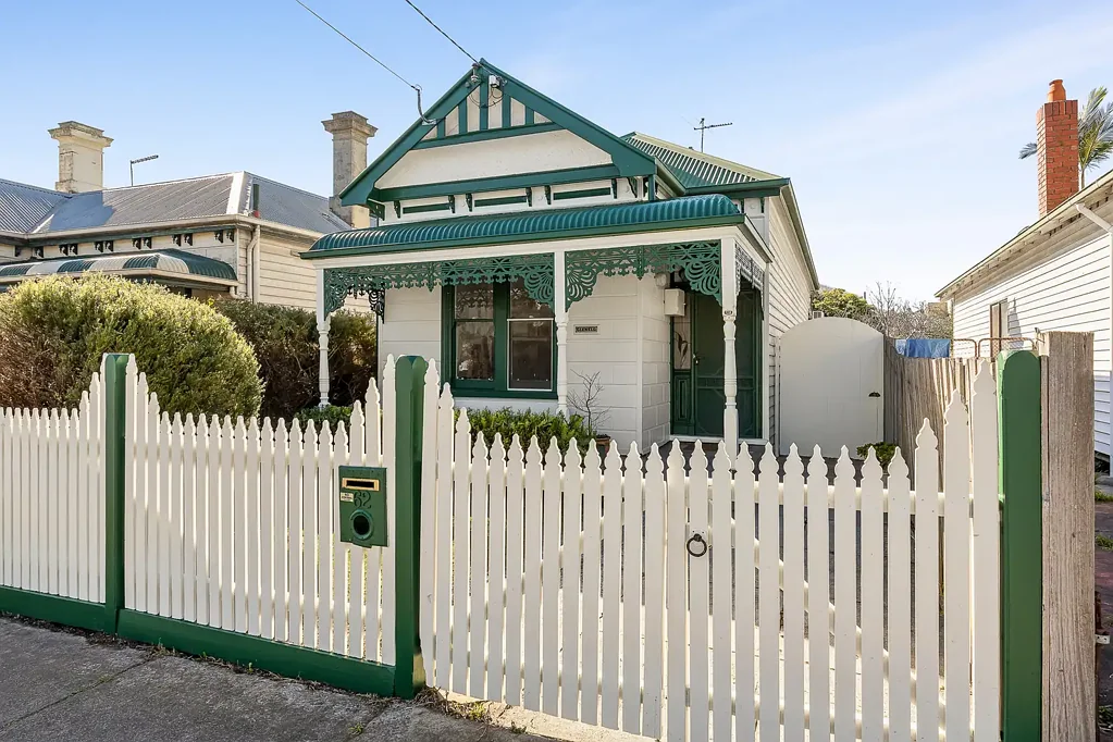 Thornbury 3房 爱德华时代魅力，Thornbury中心的现代舒适 Edwardian Charm, Contemporary Comfort in the Heart of Thornbury