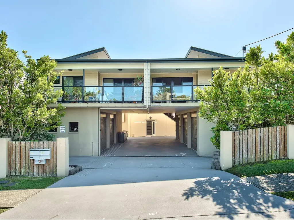 2/5 Rhodes Street, Stafford, QLD 4053