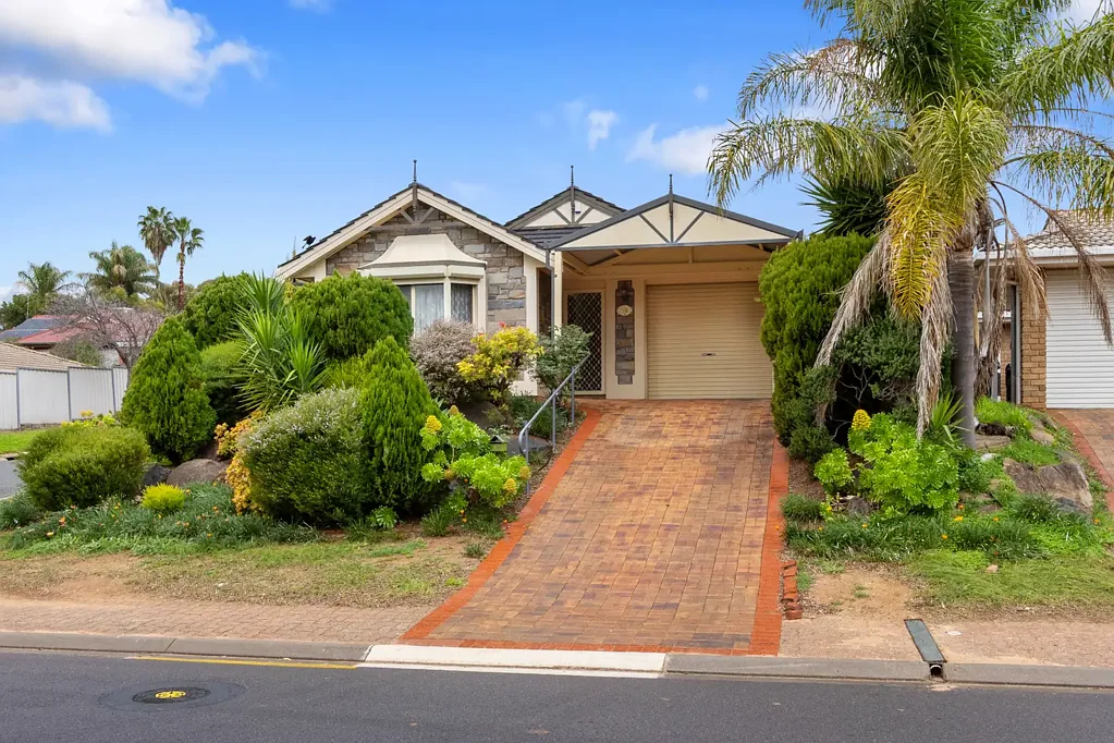 3 bedroom partly furnished home in Hillbank - Open inspection Fri 31/07/2026 from 5:00pm - 5:15pm
