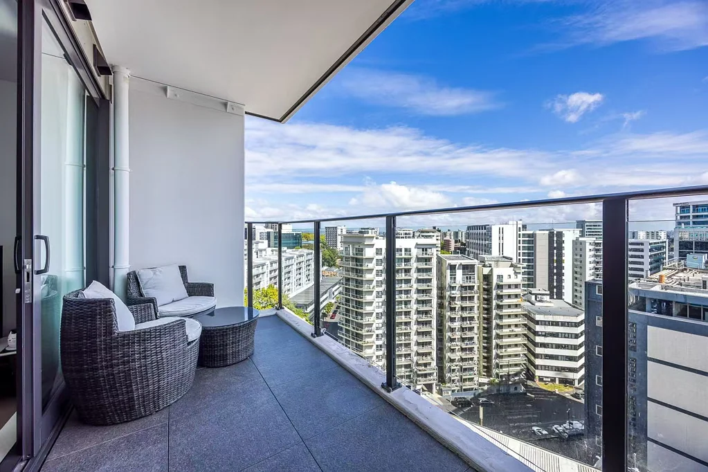 Auckland Central 2બેડરૂમ City Sophistication with Space, Views & Parking