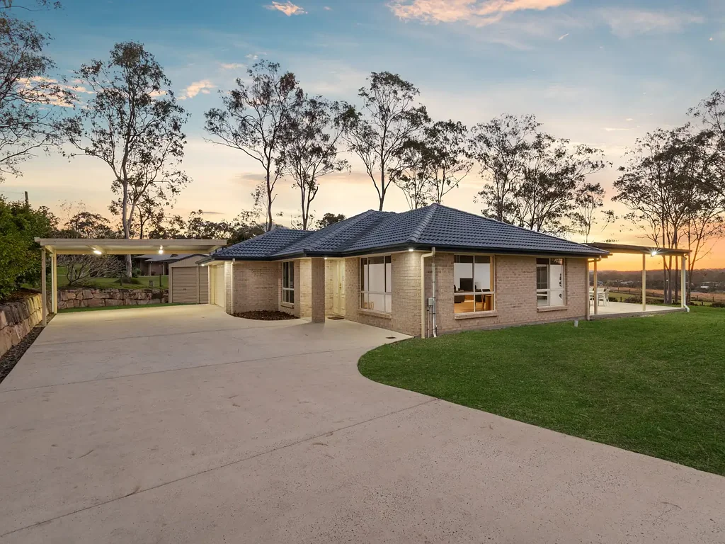 Karalee 5部屋 The Ultimate Karalee Setup for Space, Sheds & Scenic Outdoor Living