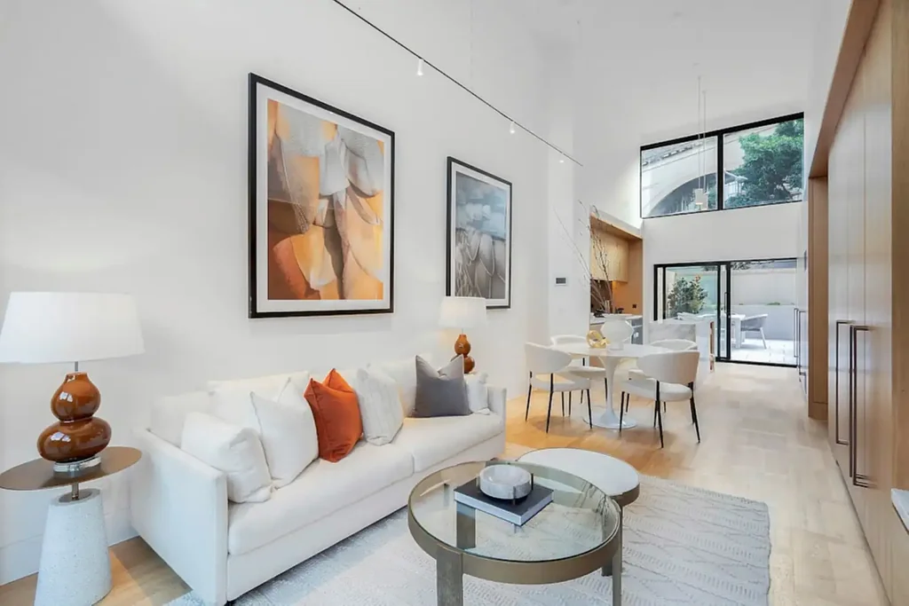 Iconic Harbourside Living at Sirius