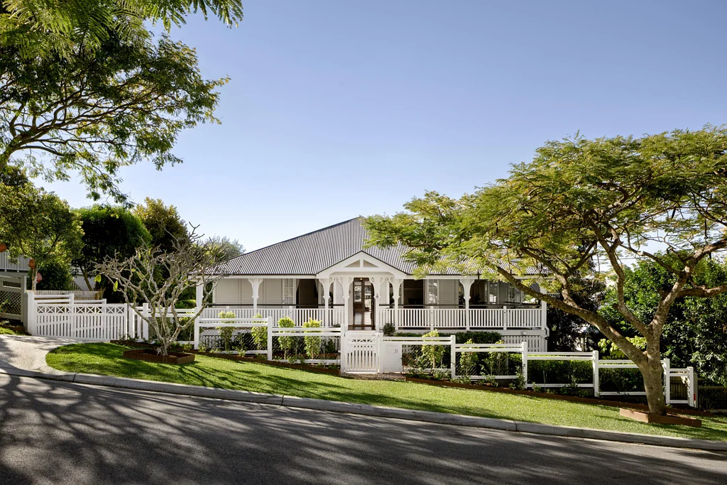 Indooroopilly 6બેડરૂમ Generational Queenslander home, architecturally renovated
