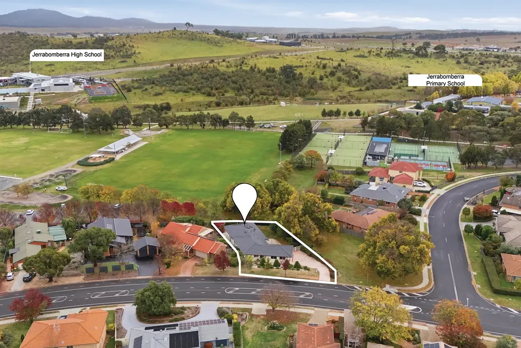 Jerrabomberra 4房  Family home in perfect location