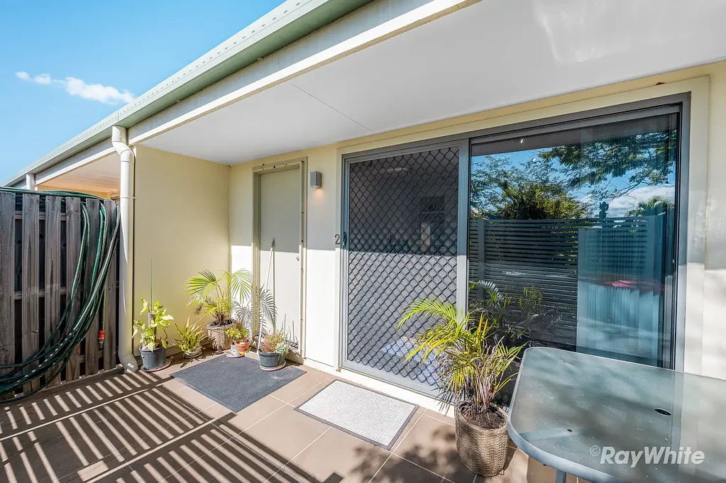 2/24 Kent Street, West Gladstone, QLD 4680