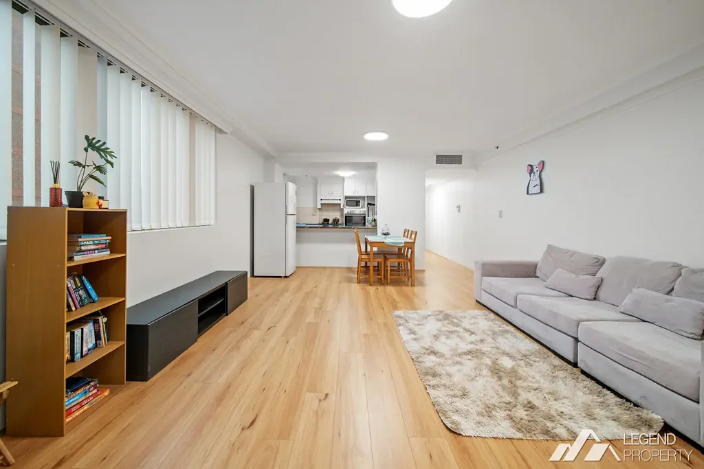 Haymarket 2침실 North West Corner 2 Bedroom plus A Sunroom, timber floor throughout