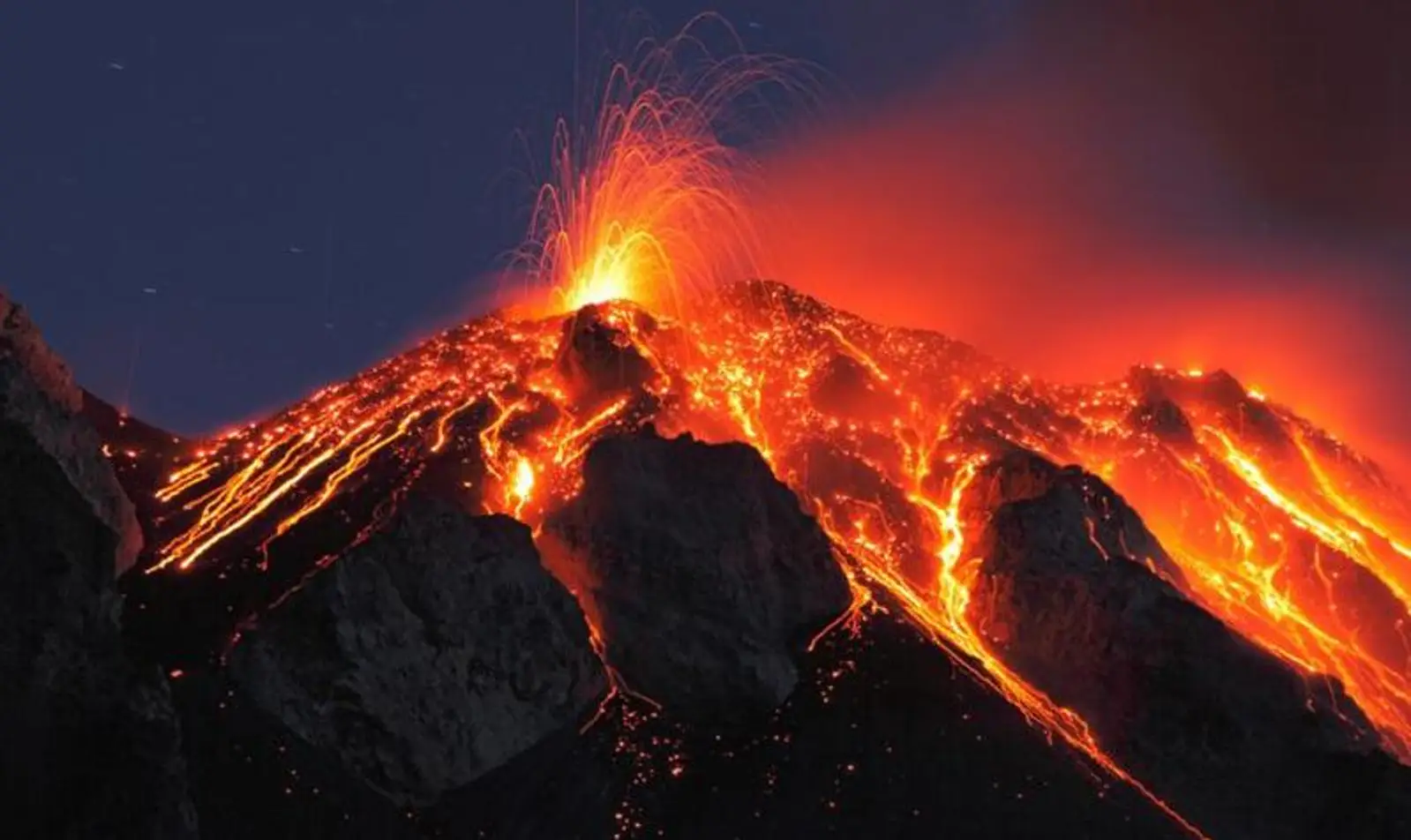 专家警告，Mt Taranaki火山喷发所影响的区域要比之前的预估大得多！