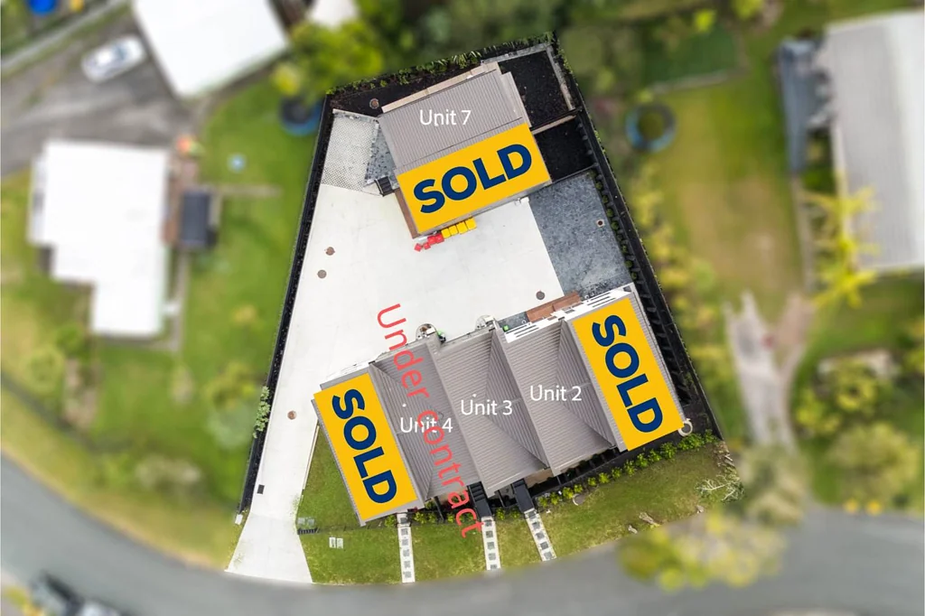 4/13 Crosby Road, West Harbour, Waitakere City, Auckland