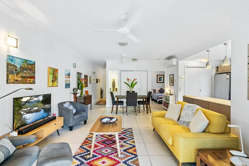 Cairns North 2Phòng ngủ Spacious, stylish & perfectly positioned on the city fringe