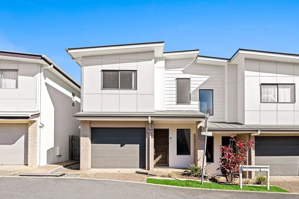 Richlands 3Habitaciones Stylish Townhouse in a Convenient Location
