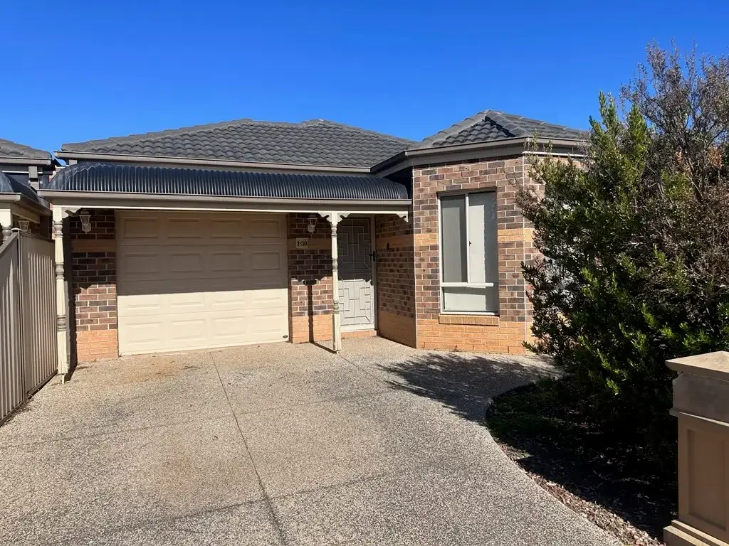 1/30 McBurnie Drive, Kurunjang, VIC 3337