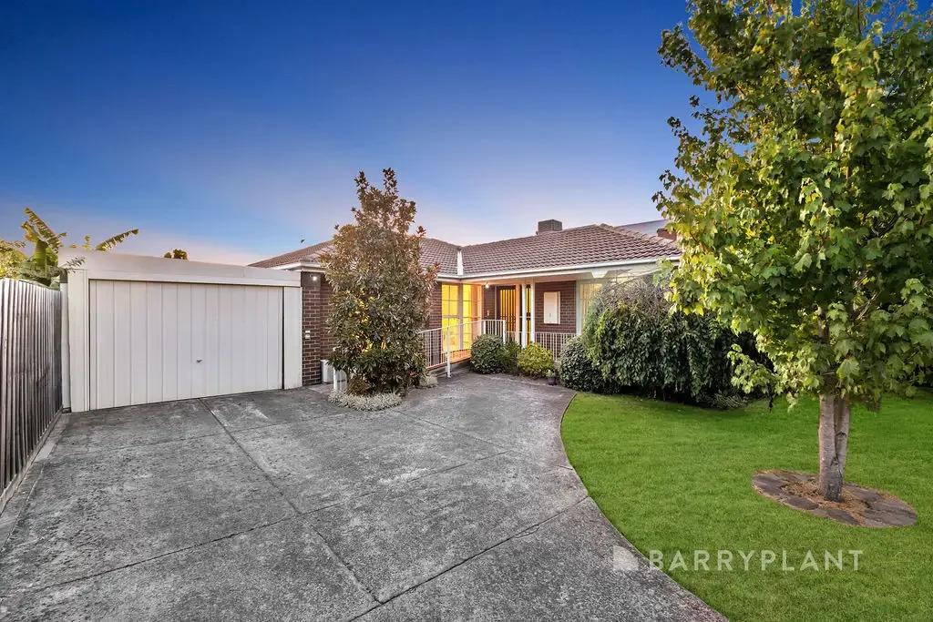 3 Emden Crescent, Mulgrave, VIC 3170