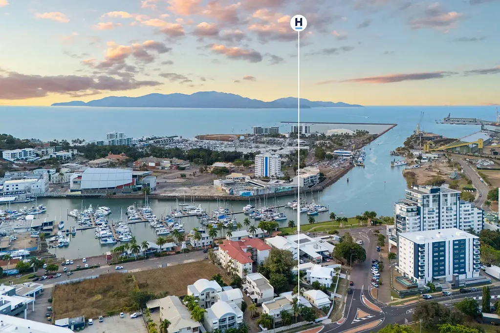 South Townsville 3कमरा Picture Perfect in a Prime Position