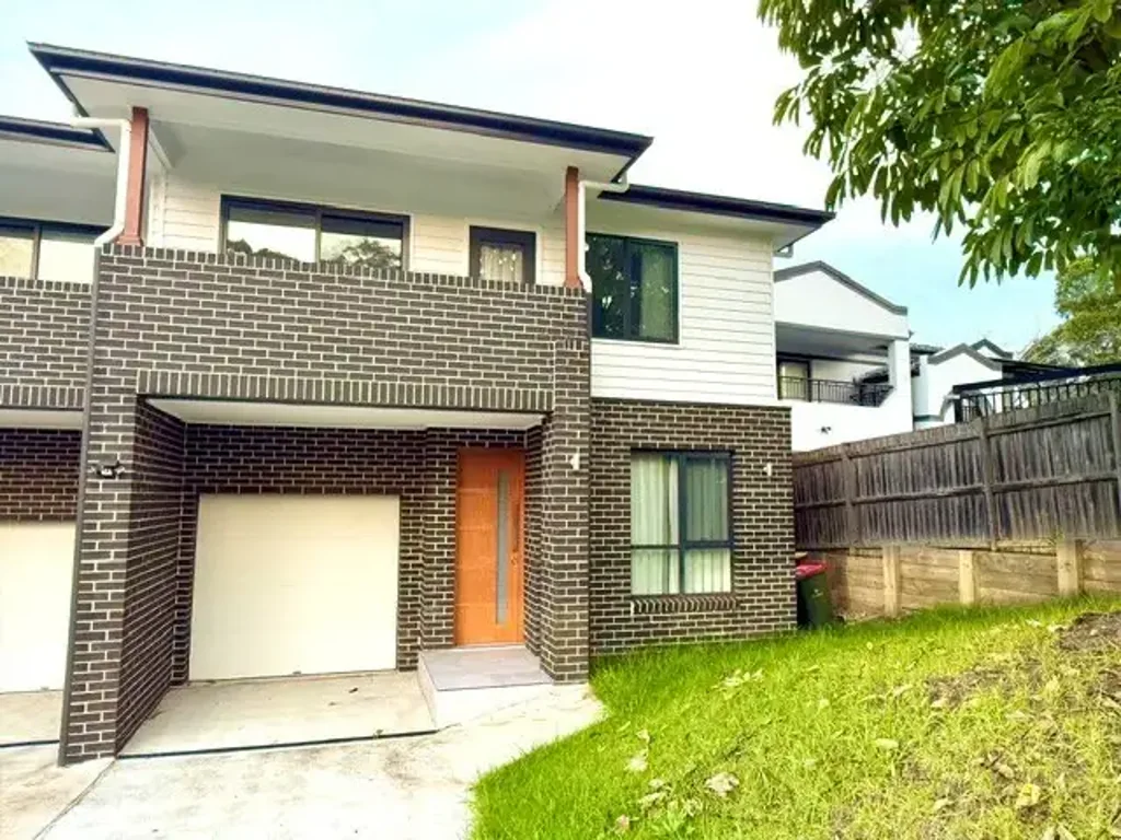 NEAR NEW MODERN DUPLEX.
