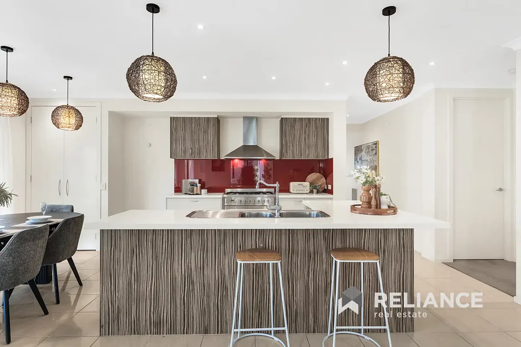 44 Cloverdale Road, Tarneit, VIC 3029