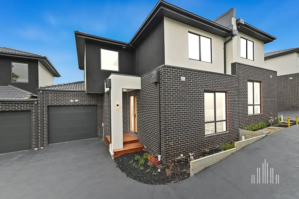 Noble Park 4બેડરૂમ Under Builder's Warranty!