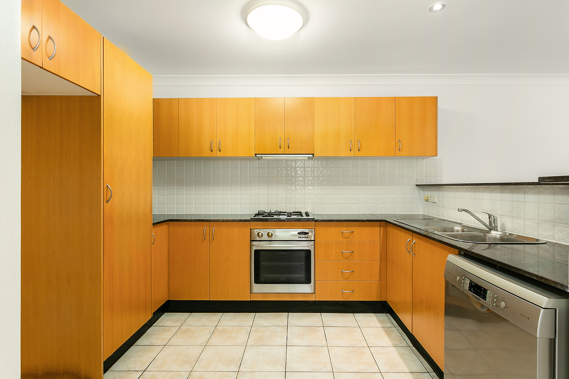 8 MENIN RD, MATRAVILLE NSW 2036, 0部屋, 0バスルーム, House