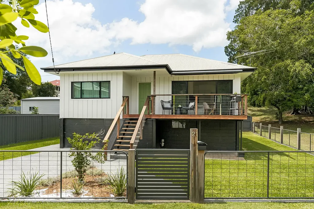 21 Charlotte St, Wavell Heights, QLD 4012