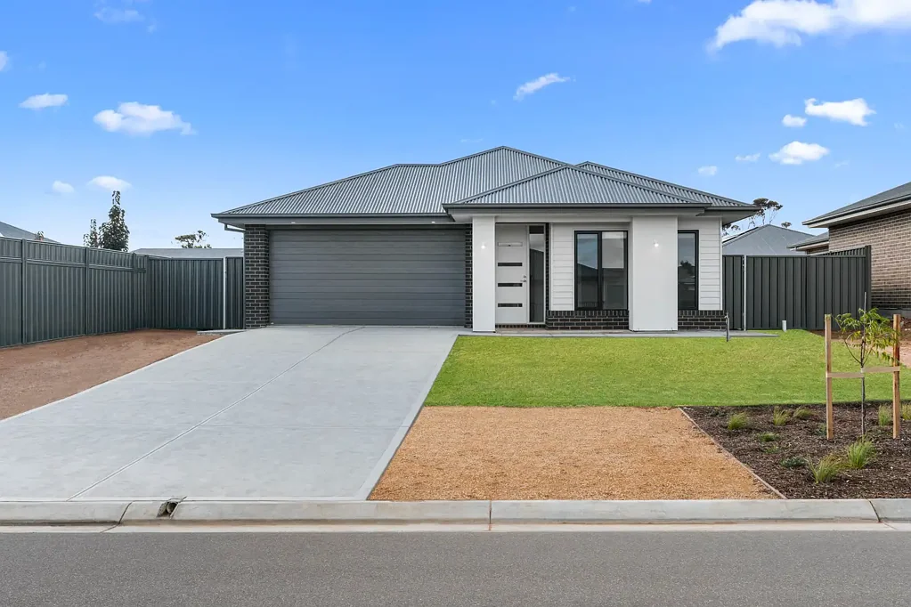 Comfortable Family Living in Convenient Location