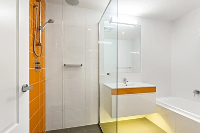 707/18 Rowlands Place, Adelaide, SA 5000, 2 slaapkamers, 2 badkamers, Apartment