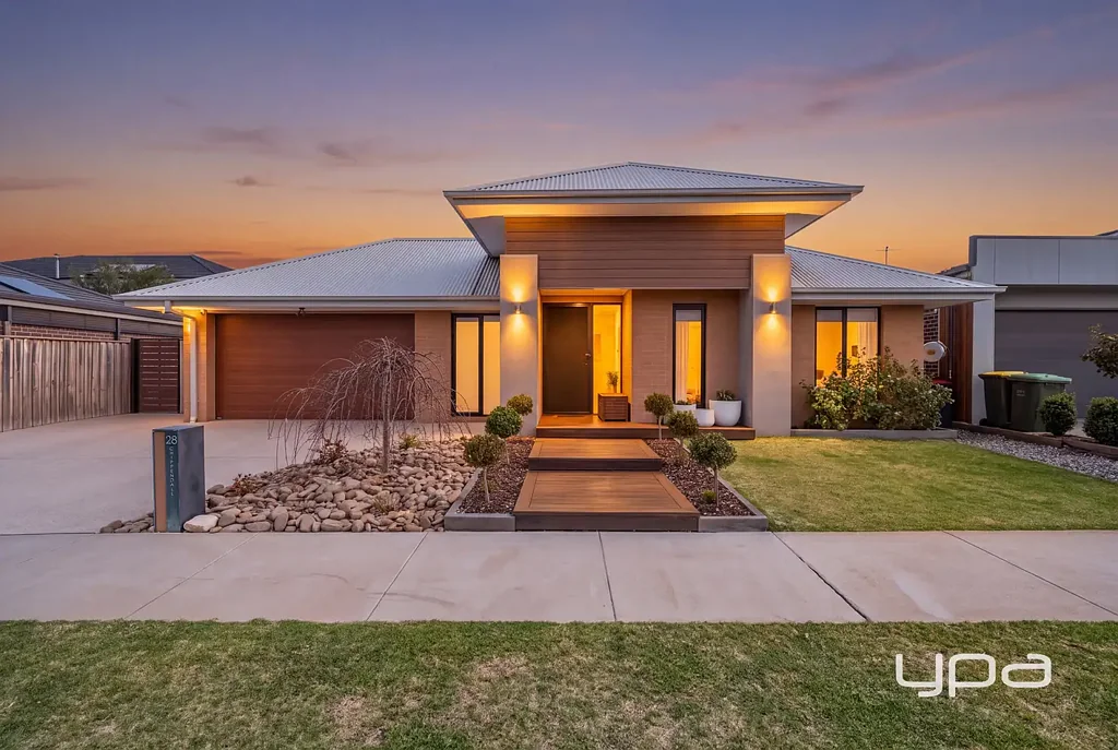 Maddingley 5Zimmer 5 BEDROOM HOME WITH SIDE ACCESS