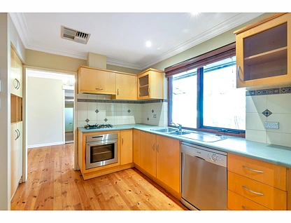17 Haddington Court, Valley View, Northern Adelaide, 4 rūma, 1 rūma horoi, House