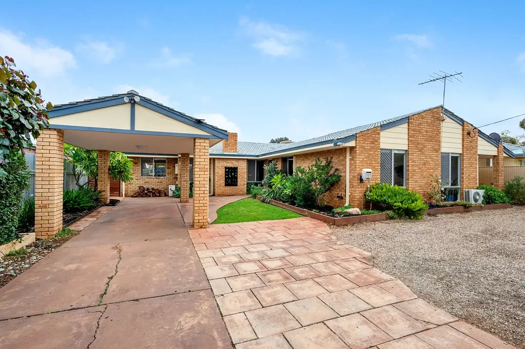 124 Lyall Street, Lamington, WA 6430