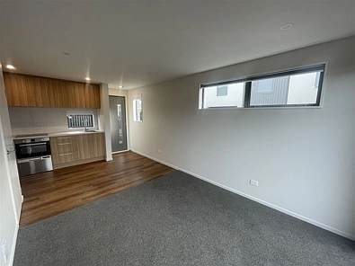 One bedroom home available for 6 month lease!