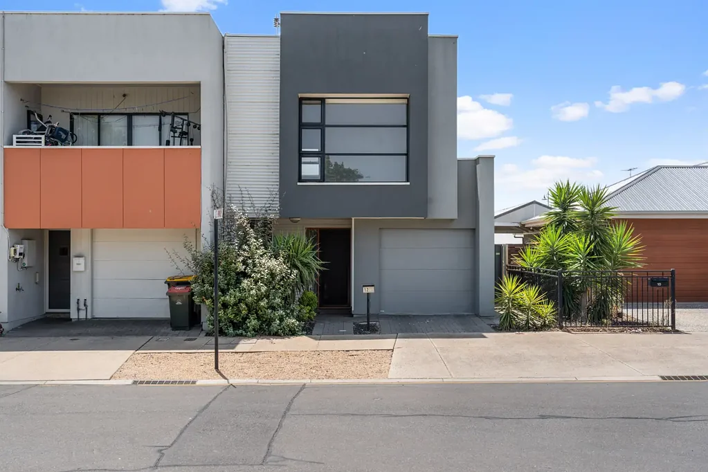 Modern Comfort & Low Maintenance Living