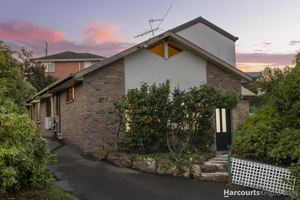 38 Illawarra Road, Blackmans Bay, TAS 7052