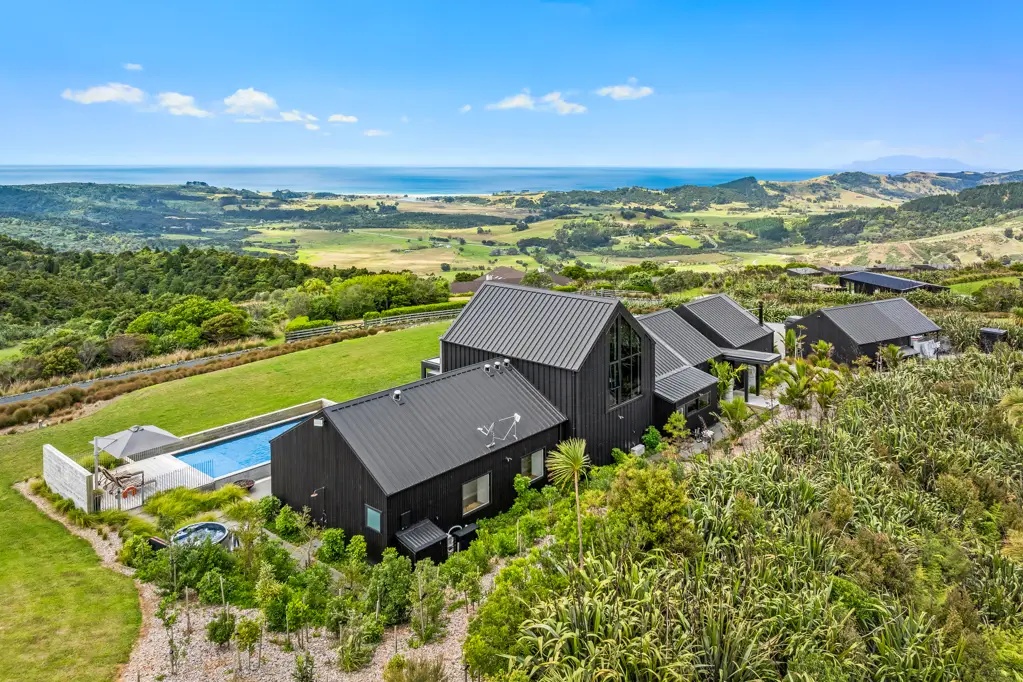 Pakiri 4침실 Elevated Coastal Residence