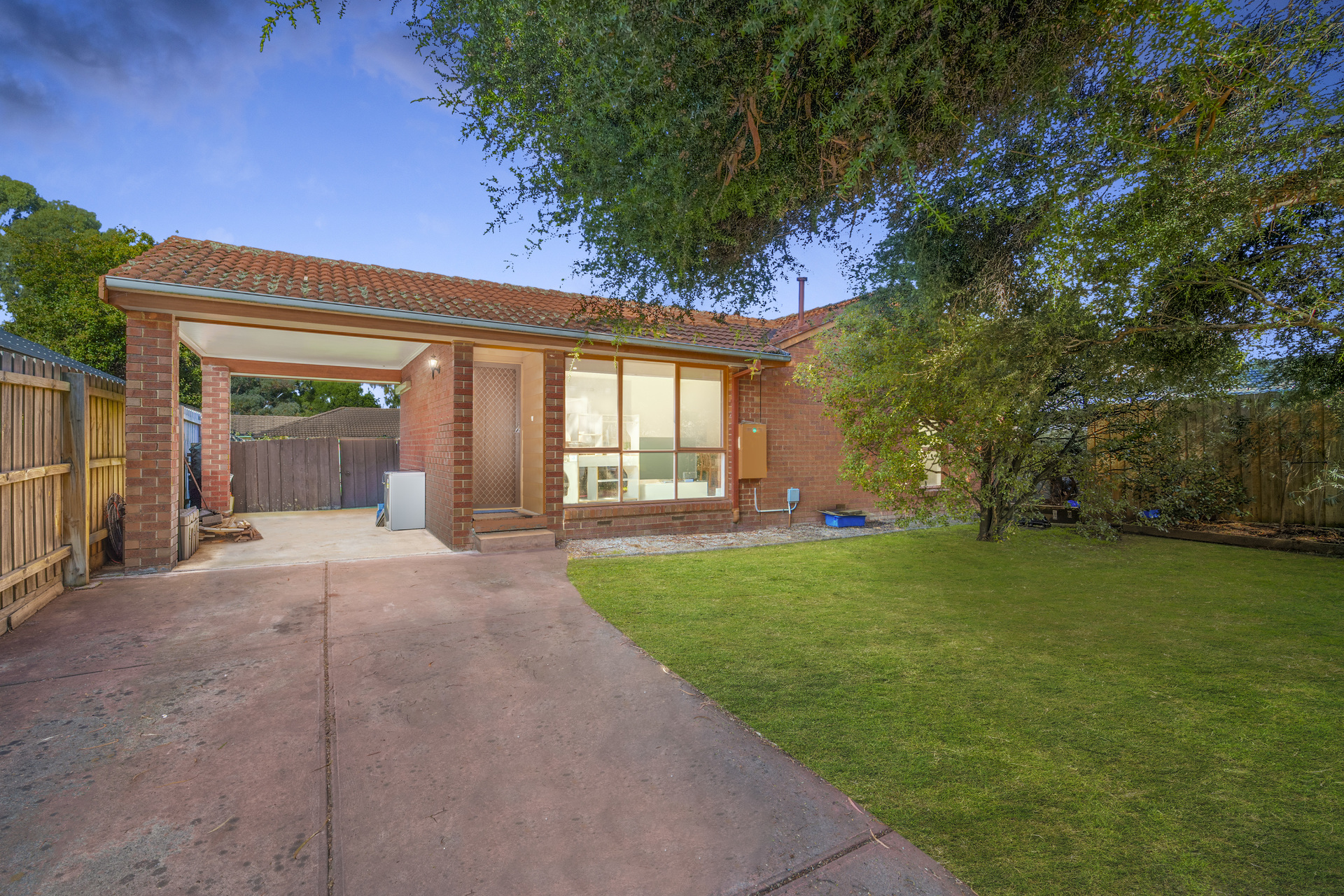 2 SHRUBBY WALK, CROYDON SOUTH VIC 3136, 0 rūma, 0 rūma horoi, House