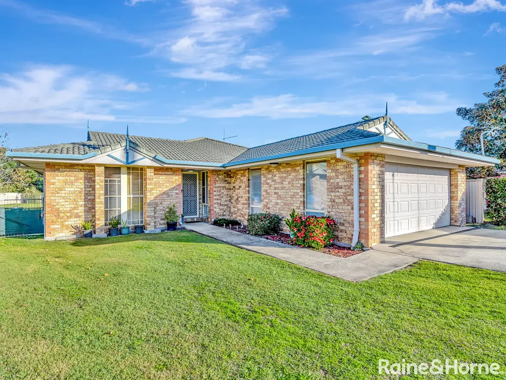 Townsend 4房  FAMILY HOME ON A MASSIVE 1,130m² BLOCK - INVEST OR OCCUPY IN THE FUTURE